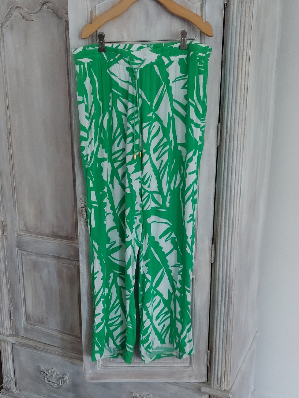 Lilly Pulitzer Green & White Leaf-Print Wide-Leg Pants